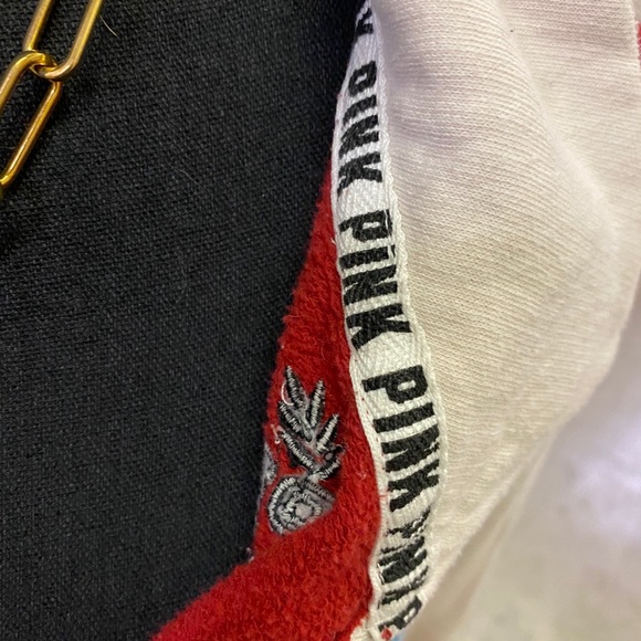 ⚠️Victoria’s Secret Everyday Lounge Quarter Zip - Picture 4 of 6